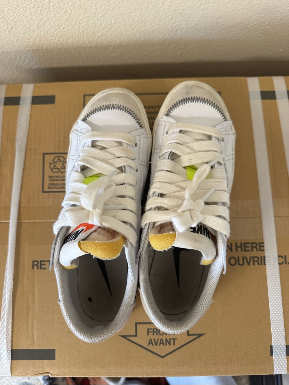 Nike Blazer Low ‘77 Jumbo Swoosh sneakers - Picture 2 of 11